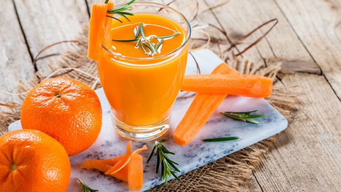 Польза в каждом стакане: сок из яблок и моркови на зиму из соковыжималки и через мясорубку, а также с добавлением других овощей
