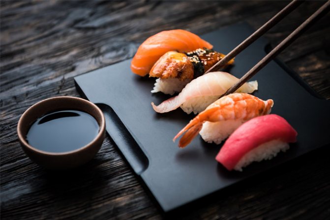 Сколько калорий в суши и можно ли есть роллы на диете при правильном ...