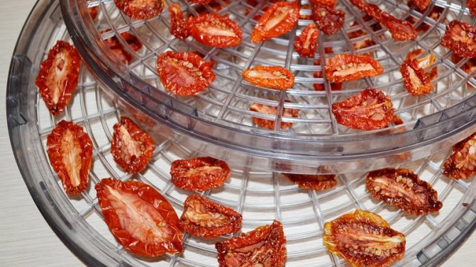 Сушёные помидоры: рецепт приготовления разными способами